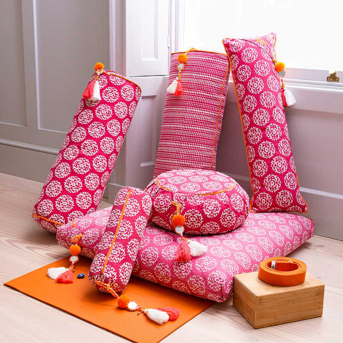 bombay duck Chattra Pranayama Bolster Fuchsia Suzani